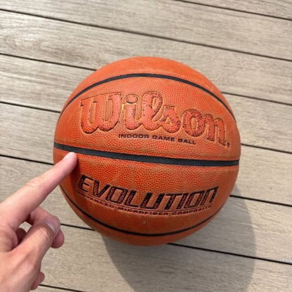 Wilson Evolution Indoor Basketball - Size 7